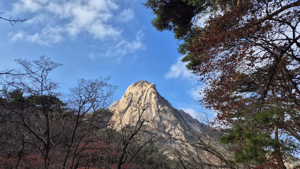 korea climbing insubong