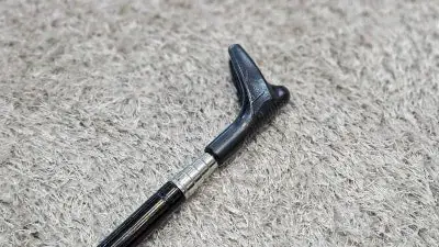 Design and build quality - Clipstick Review: Ddakgeolrim 2, a Budget Korean Stick