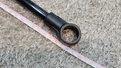 Size and weight - Clipstick Review: Ddakgeolrim 2, a Budget Korean Stick